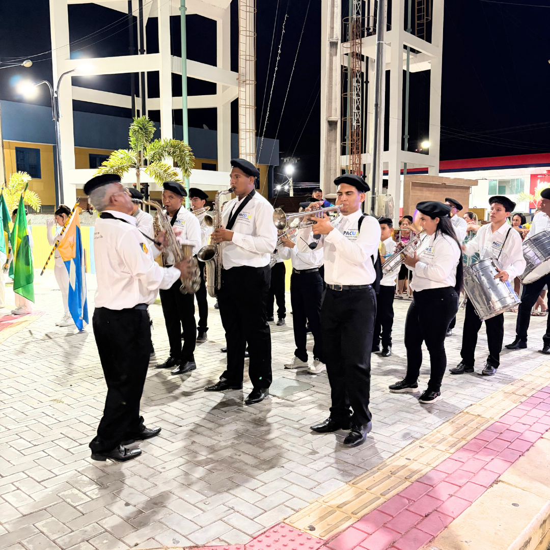 Desfile cívico leva história, educação e orgulho às ruas de Pacujá